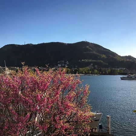 On The Lake Side Lake Como 외부 사진